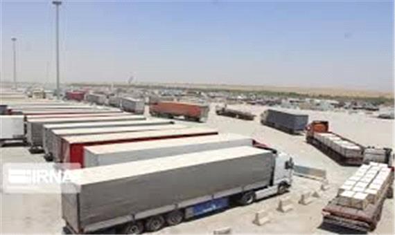 روزانه 200 کامیون بار از گمرک دوغارون به سمت افغانستان عزیمت می‌کند