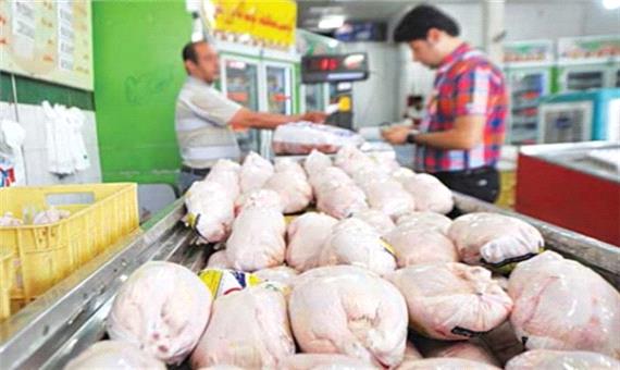 توزیع مرغ تنظیم بازار تا 15 فروردین سال جدید در رشتخوار ادامه دارد