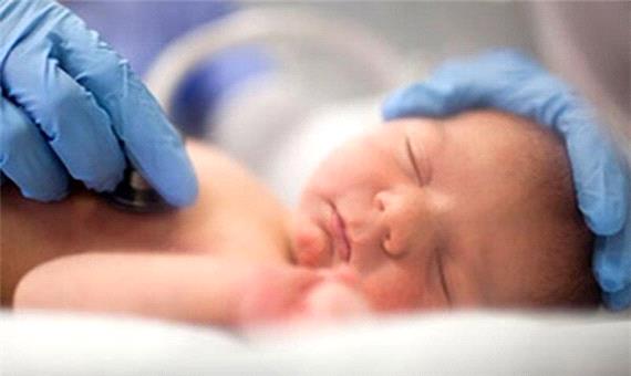 جلوگیری از فلج شدن 32 نوزاد به کمک جراحی در رحم