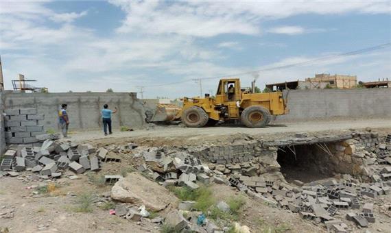 رفع تصرف بیش از 2 هزار مترمربع از مسیل «ویرانی» در مشهد