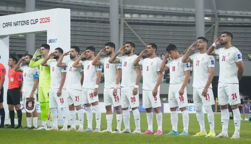 فشار بر ملی‌پوشان فوتبال ایران پشت صحنه دارد!