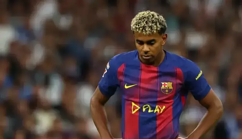 راز عجیب؛ یامال از شدت درد نمی‌تواند راه برود!