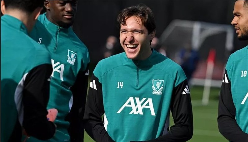 کیزا؛ از یاد رفته‌ای که قلب لیورپولی‌ها را تسخیر کرد