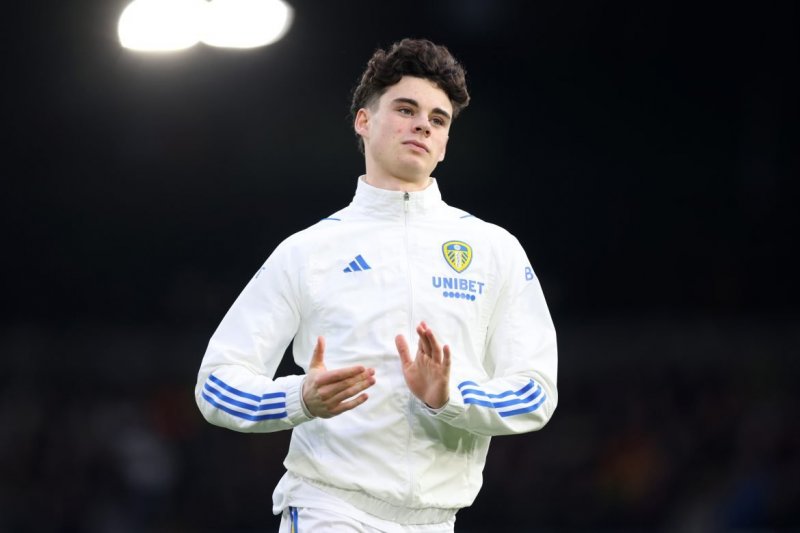 سونامی مصدومیت به قهرمان اروپا رسید