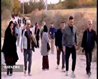 پیاده‌روی خانوادگی به مناسبت هفته فرهنگ عمومی در بجنورد برگزار شد