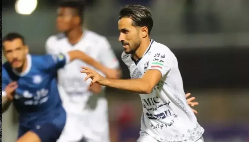 صدرنشین پاسورهای لیگ ۱۰۰تایی شد