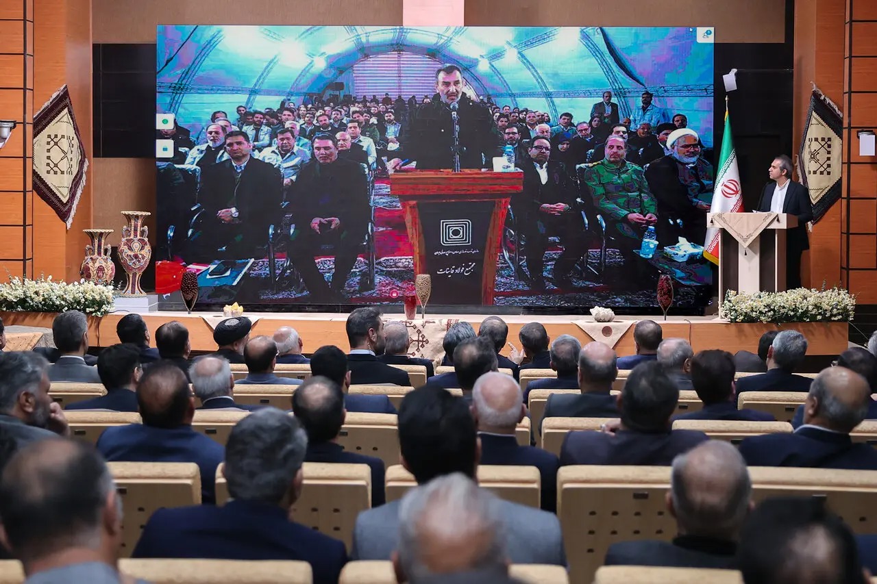 🎬نشست دکتر پزشکیان با سرمایه گذاران و فعالان اقتصادی خراسان جنوبی