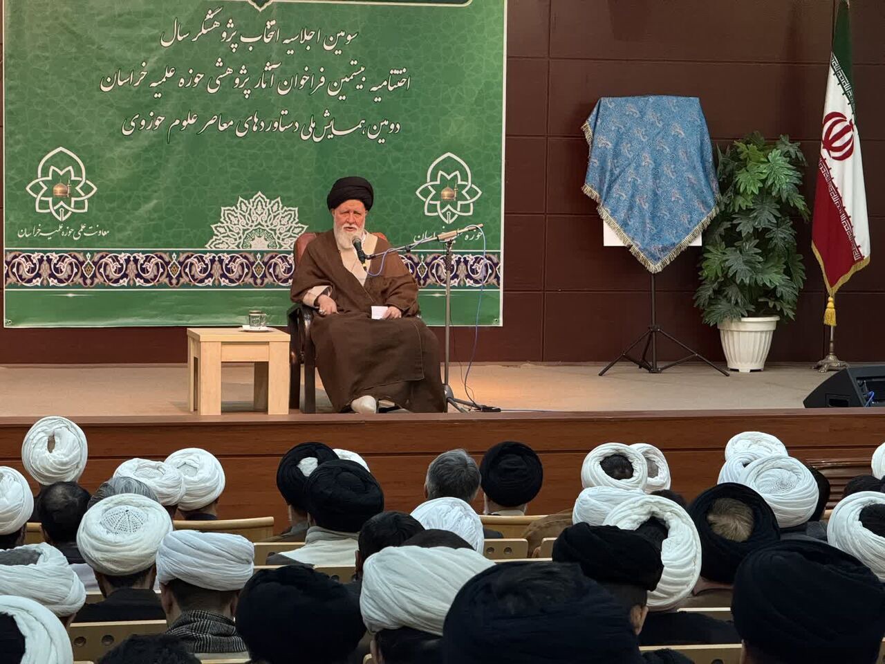 تبدیل باورمندی احساسی به باورمندی عقلانی ،رسالت امروز است