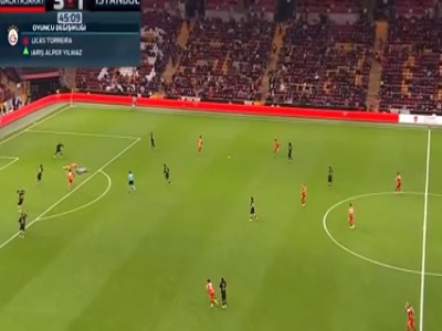 وحشت در ترکیه؛ ستاره گالا بیهوش شد!