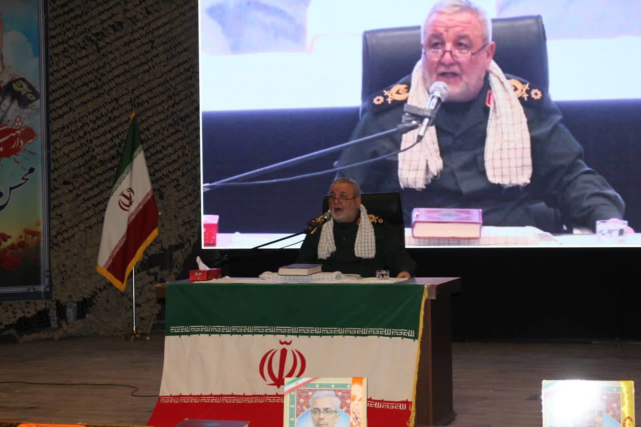 برگزاری مراسم دهمین سالگرد شهادت سردار قاجاریان در نیشابور