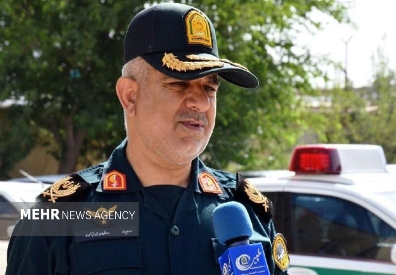 مردم در این ۴۷ سال پای کار نظام بوده اند