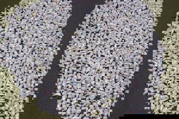 کشف بیش از ۱۲ کیلو هروئین فشرده در تایباد