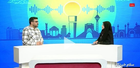 نشر سیمرغ با هدف پرداختن به هویت ایرانی آغاز به کار کرده است