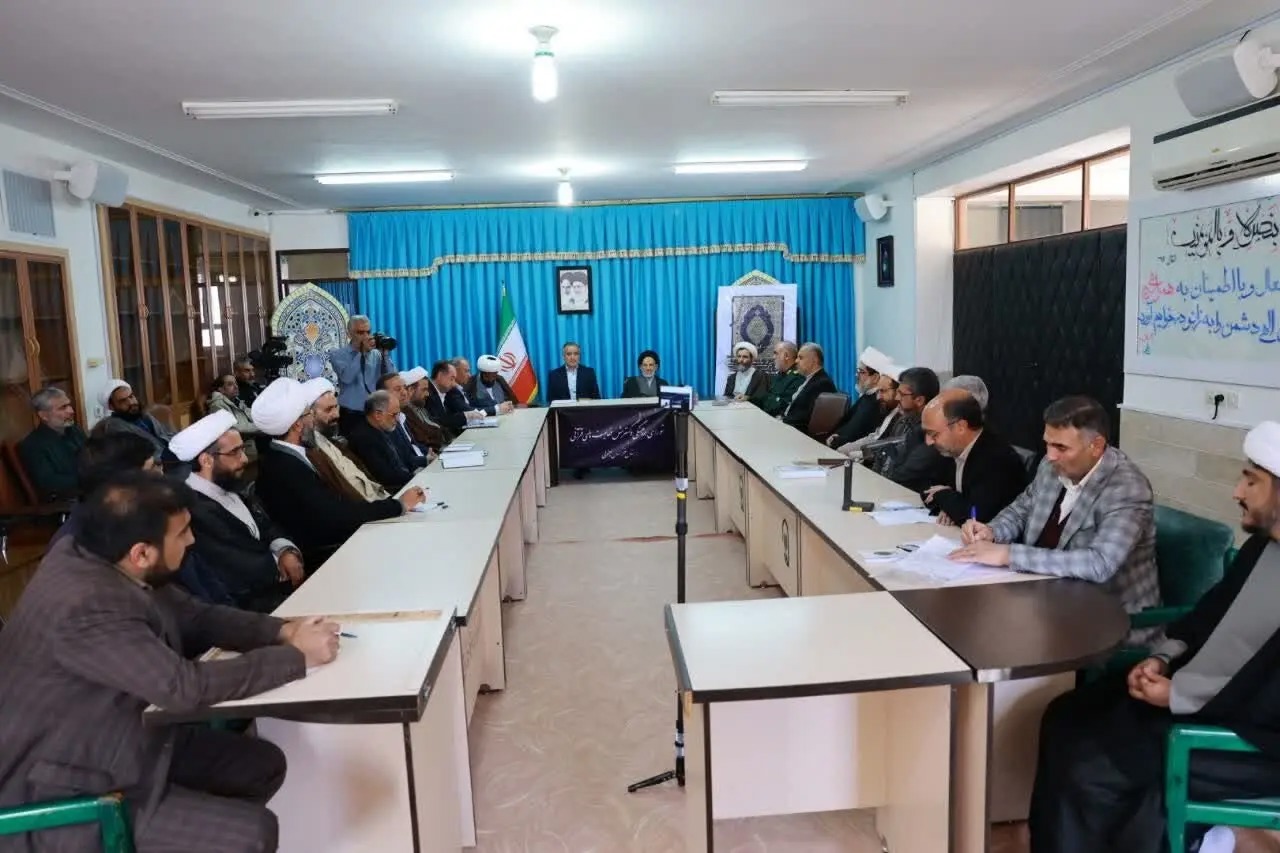 استمرار حمایت از برنامه‌های فرهنگی و دینی استان ضرورت دارد