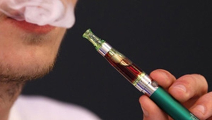 باوری غلط در خصوص بی خطر بودن قلیان و ویپ