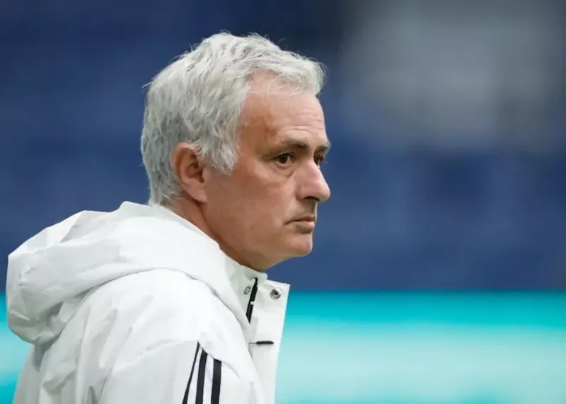 مورینیو و پایانی تلخ؛ یک شرور برنابئو را ترک کرد!