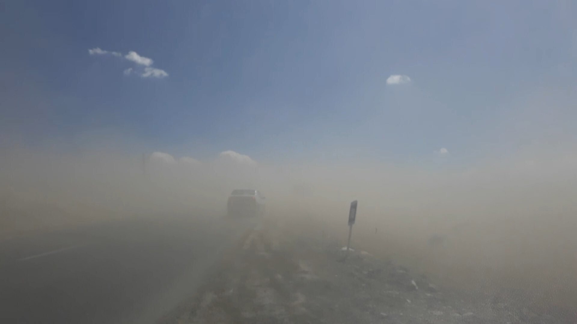 ماندگاری گرد و غبار در خراسان رضوی