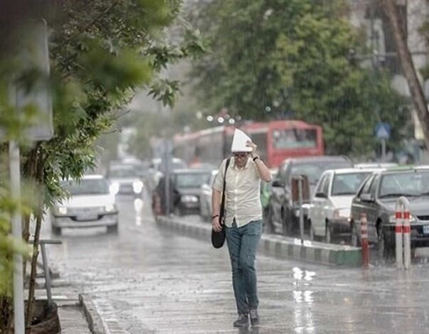 بارش‌ های رگباری از دوشنبه خراسان رضوی را فرا می گیرد