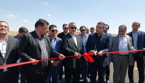 دوبانده‌سازی کامل محور بیرجند-قائن پس از ۱۵ سال به پایان رسید