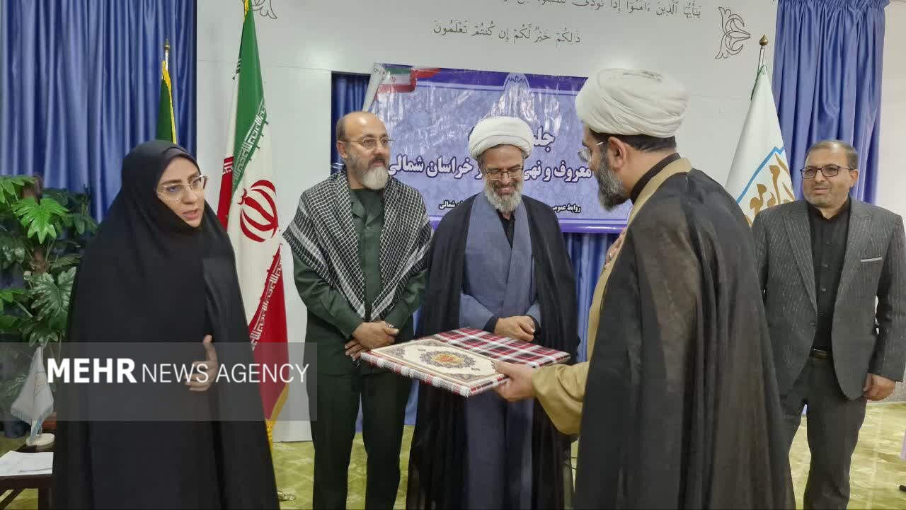 تبلیغات اسلامی خراسان شمالی برای عملکرد شایسته در جنگ رمضان تقدیر شد
