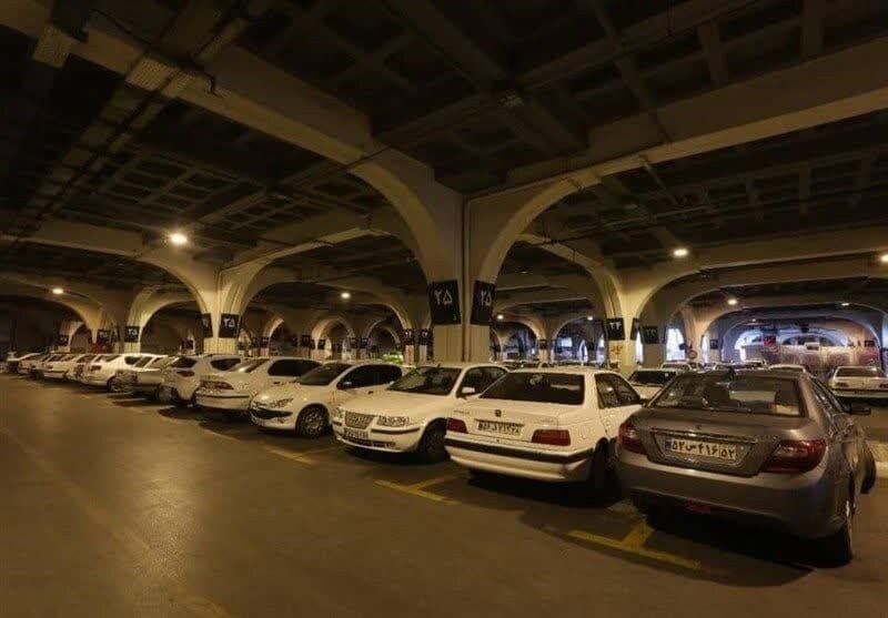 خدمت‌رسانی شبانه‌روزی پارکینگ‌های حرم رضوی در تاسوعا و عاشورای حسینی