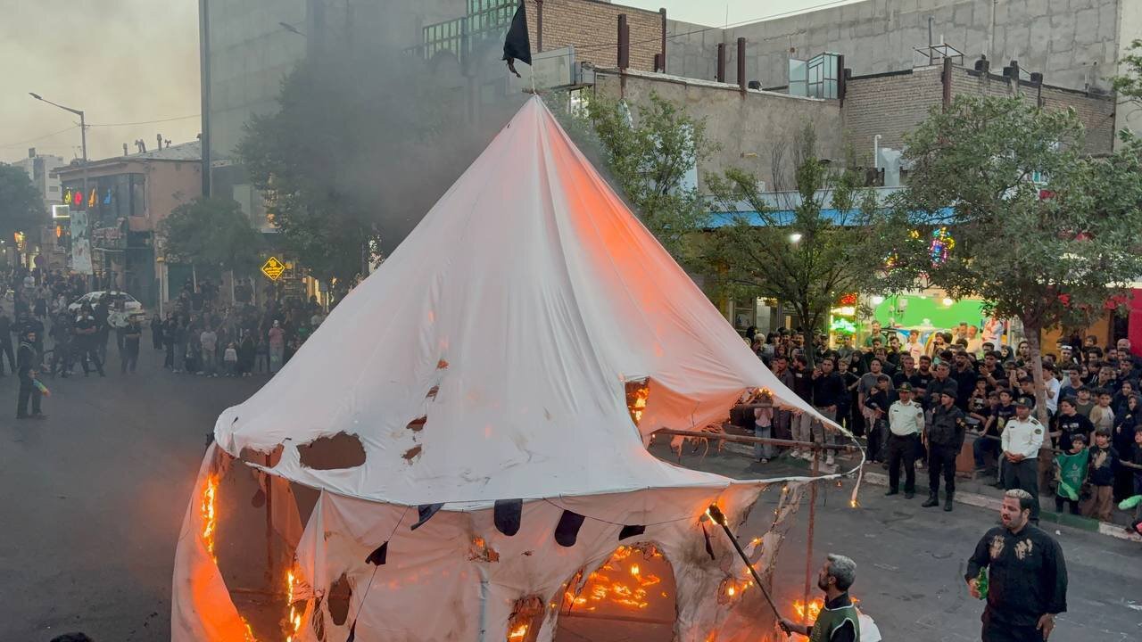 مراسم خیمه سوزان عصر عاشورا در قوچان