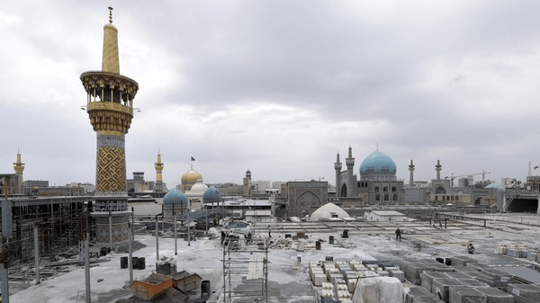 عکس/ چشم‌ها منتظر افتتاح اولین پشت‌بام زیارتی حرم امام رضا(ع)