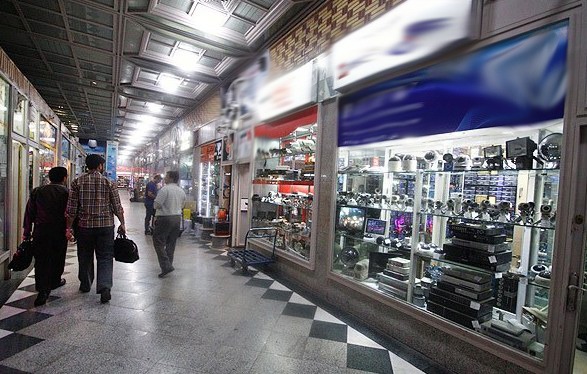 ممنوعیت نام‌گذاری اسامی بیگانه در سردر اصناف