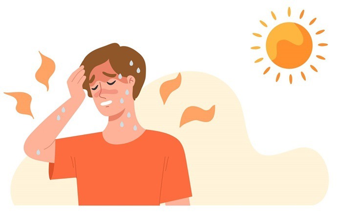 موقع گرمازدگی مصرف نوشیدنی‌های شیرین یا حاوی کافئین پرهیز شود