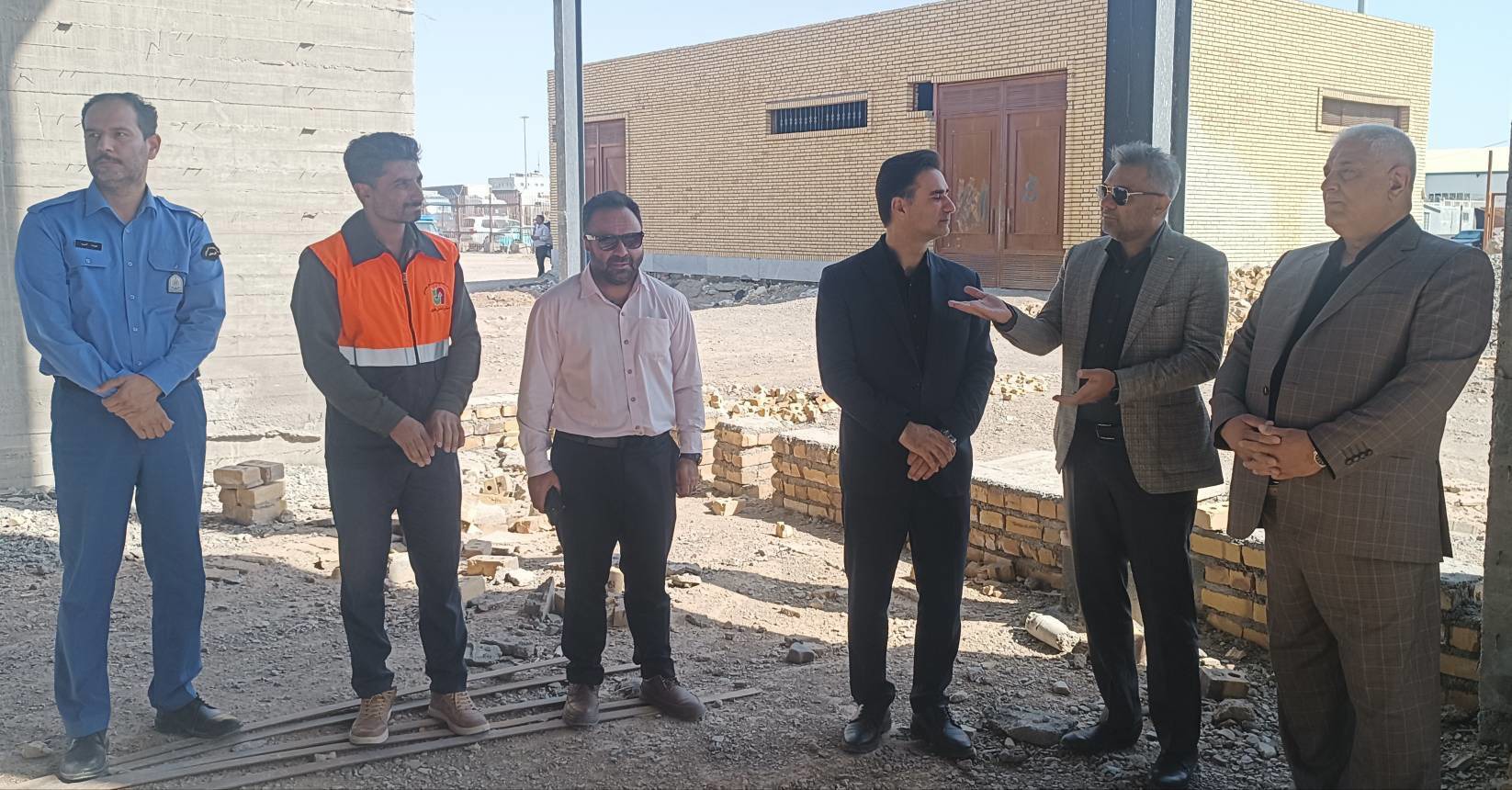 ضرورت جداسازی مسیر تردد مسافری از تجاری در پایانه مرزی دوغارون