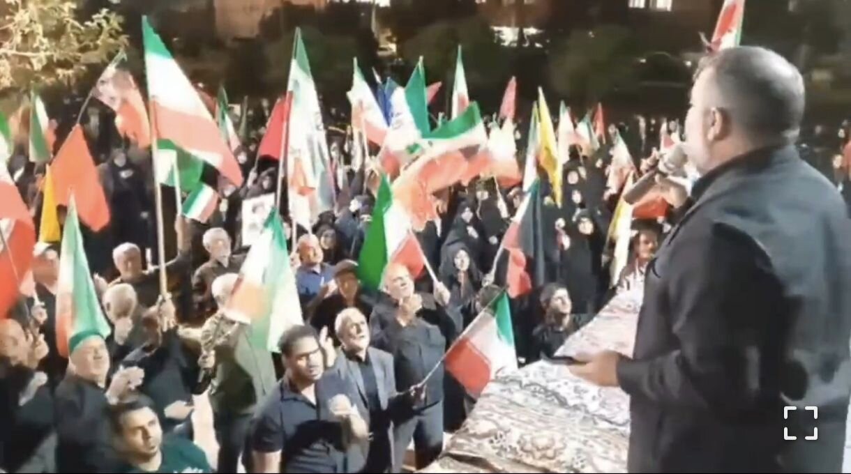 عزاداری مردم تربت‌حیدریه در فراق آقای شهید ایران