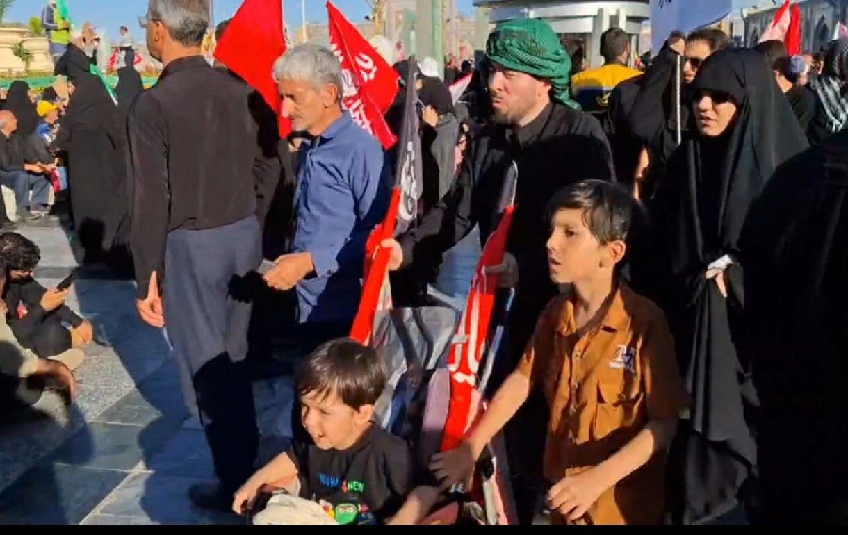 از کالسکه تا کاروان‌های دوردست؛ یک ملت در سوگ