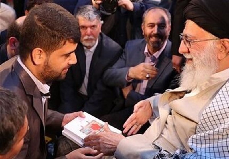 خارجی‌هایی که به عشق آقا فارسی یاد گرفتند