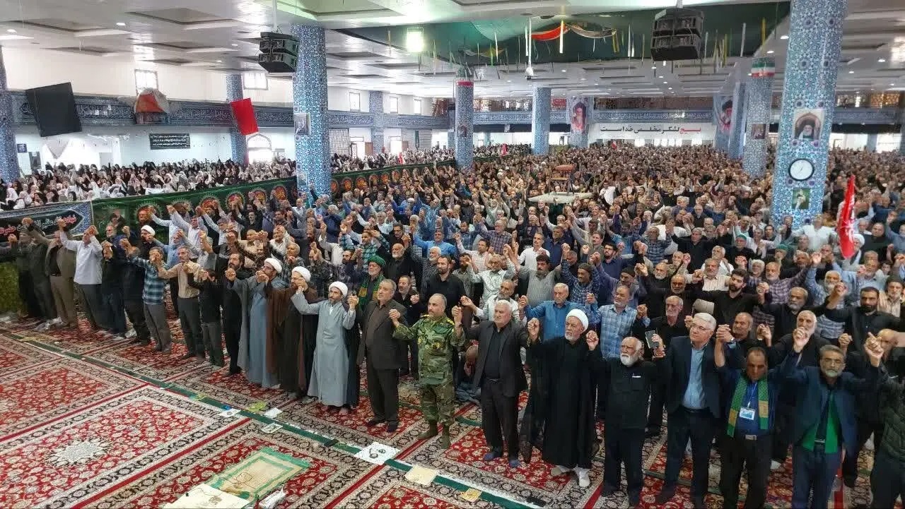 🎬قرائت بیعت‌نامه در نماز عبادی سیاسی جمعه بیرجند