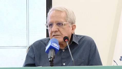 رهبر شهید انقلاب نگاهی جامع به زبان فارسی داشتند