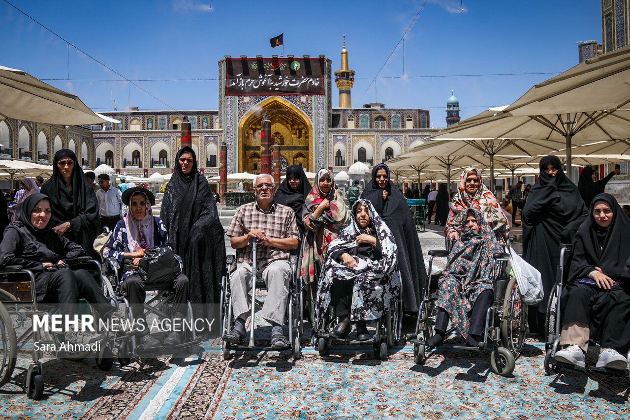 در پناه امام رضا(ع)؛ وقتی مهربانی مسیر زیارت را هموار می کند