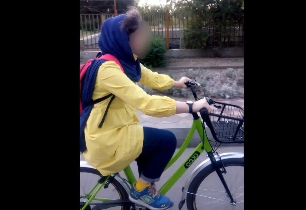 ممنوعیت استفاده زنان مشهدی از دوچرخه‌های اشتراکی شهرداری و ظلم به ندارها/ در آستانه صدور گواهینامه موتورسیکلت برای زنان در پایتخت، محدودیتی ۵ ساله برای زنان در مشهد نیز رفع می شود؟