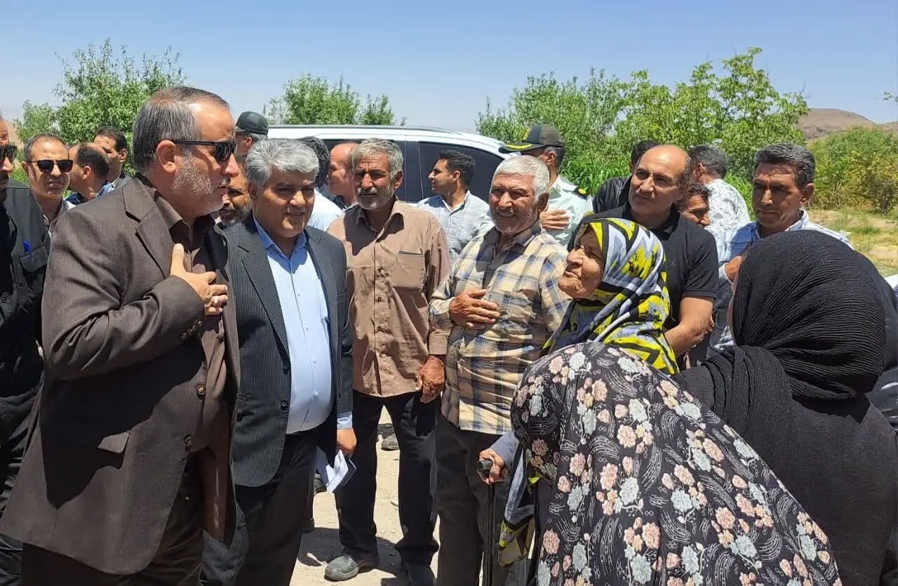 حضور میدانی استاندار خراسان جنوبی برای گره‌گشایی از راه ۹ روستای خوسف