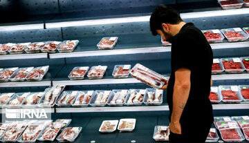 اختلاف چندصدهزار تومانی قیمت گوشت قرمز در فروشگاه ها؛ علت چیست؟