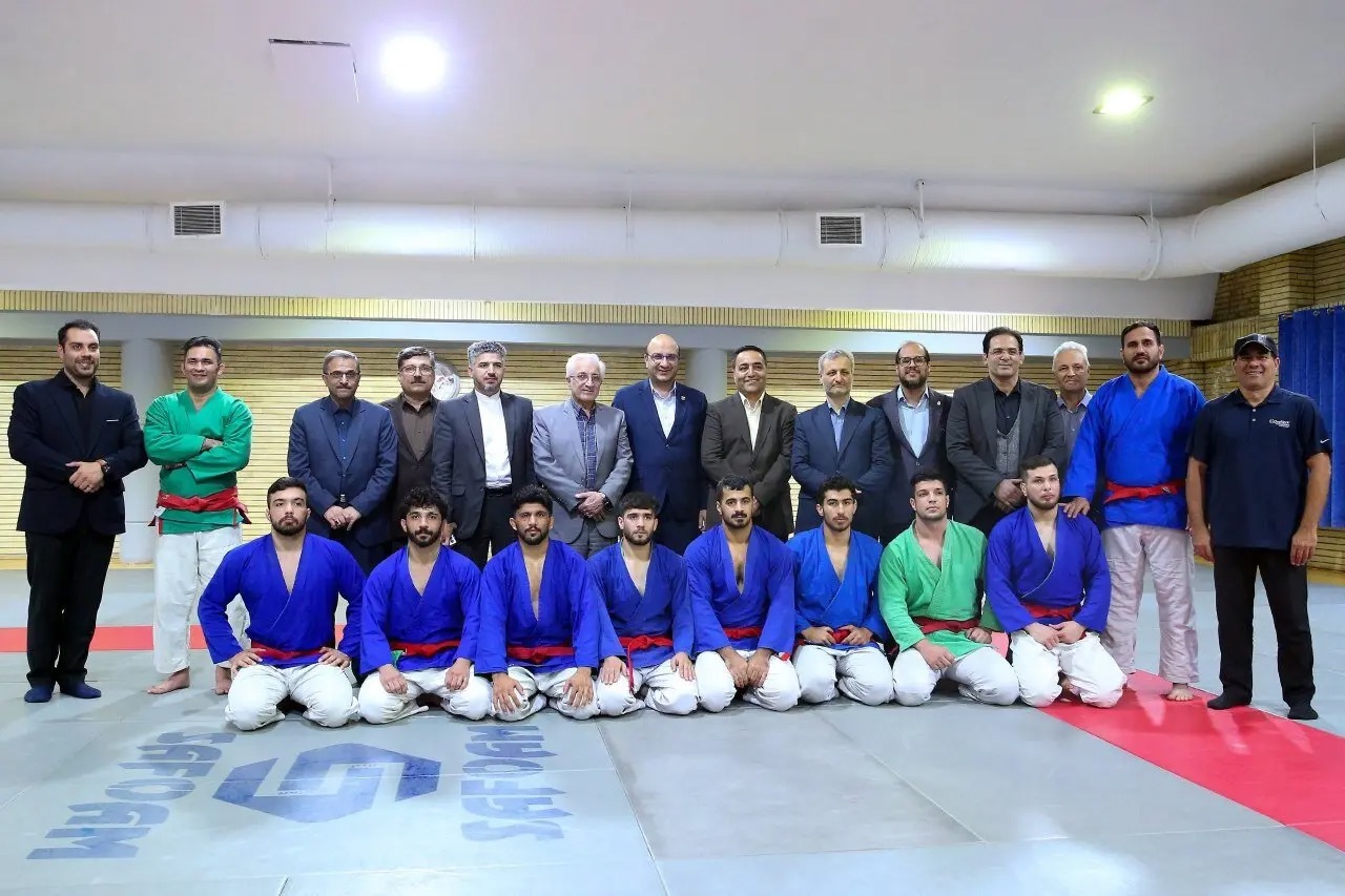 ملی‌پوشان در میدان جهانی، نماینده شرافت و اعتبار یک ملت هستند
