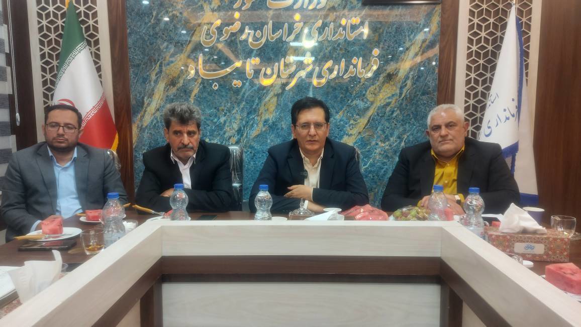 ساخت راه‌آهن مشهد-دوغارون تایباد باید به شرکت‌های خارجی سپرده شود