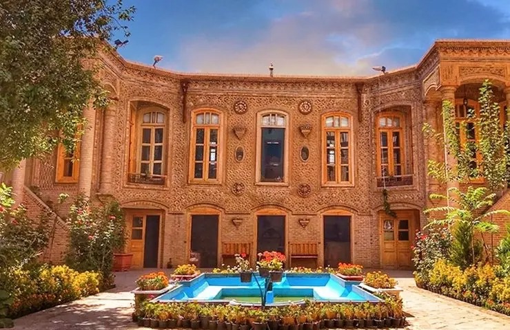 رتبه اول خراسان رضوی در کشور با ثبت ۱۲۸ رویداد گردشگری