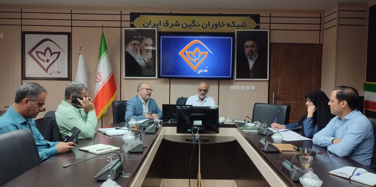 تبیین ارزش‌های هویتی و فرهنگ عفیفانه در شبکه خاوران خراسان جنوبی با هم‌افزایی نهاد‌های تربیتی