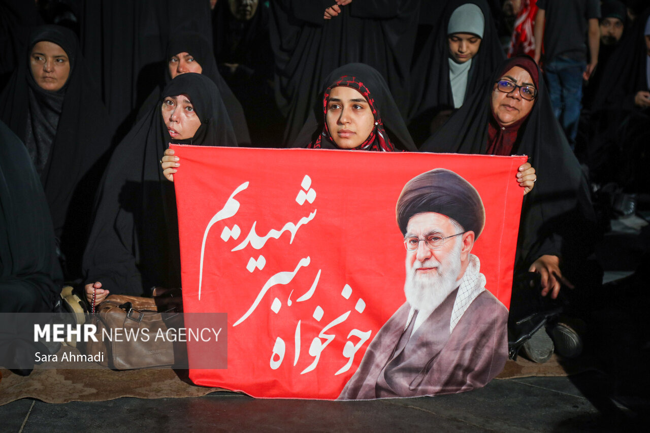 روایت دختر خراسانی در جنوب؛ از قاب مامایی تا سنگر خیابان