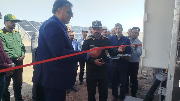 بهره‌برداری از فاز نخست نیروگاه خورشیدی ۵۰۰ کیلوواتی در میان‌جلگه خراسان رضوی