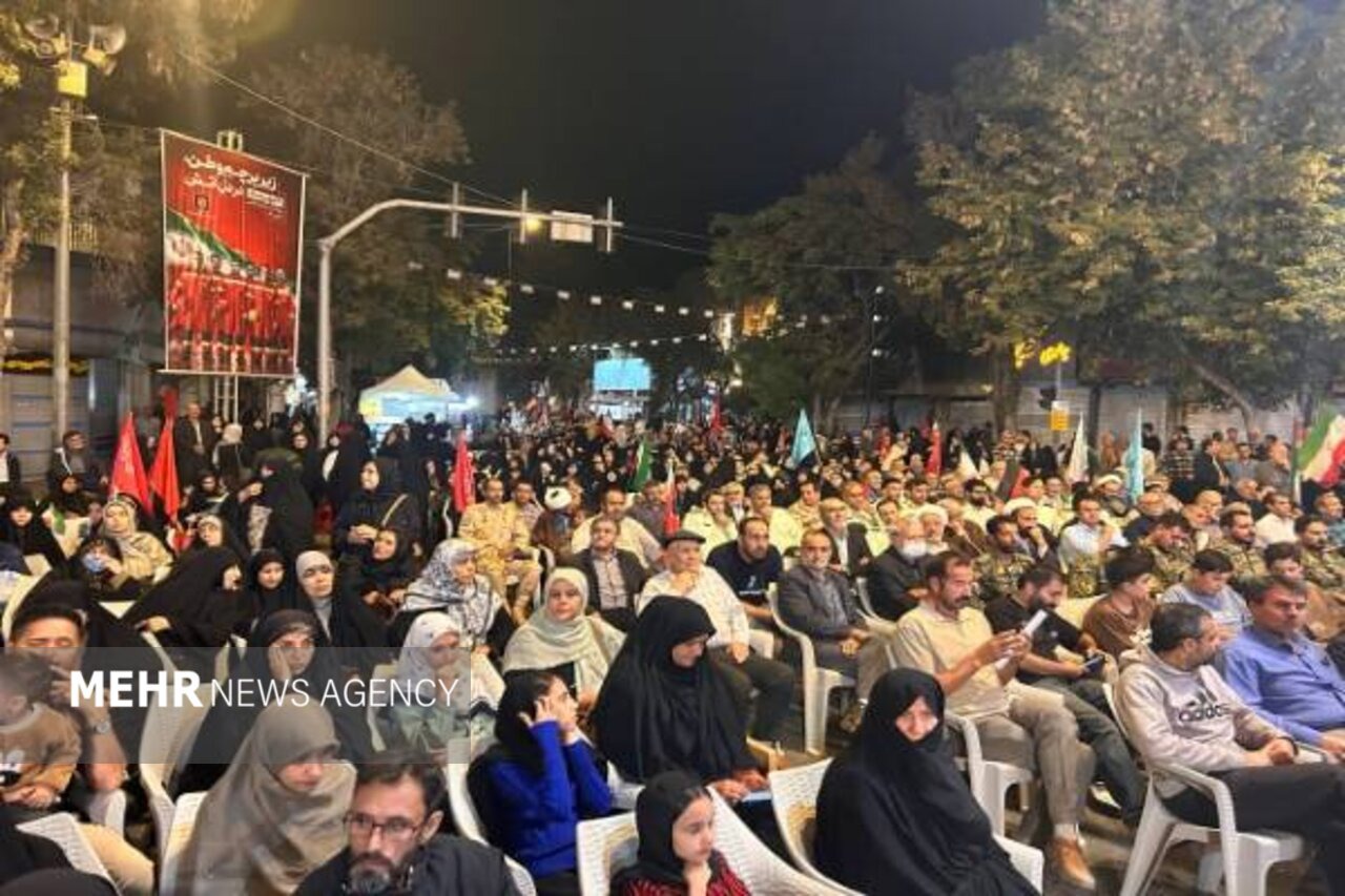 یادواره ۴۴ شهید در اسارت خراسان شمالی در تجمع مردمی بجنورد