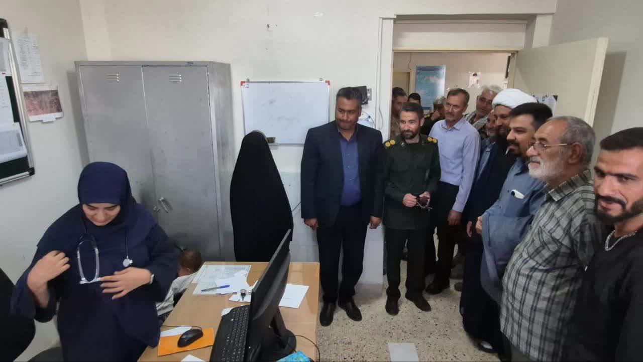 خدمت رسانی تیم پزشکی جهادی در شهر جنت‌آباد شهرستان صالح‌آباد