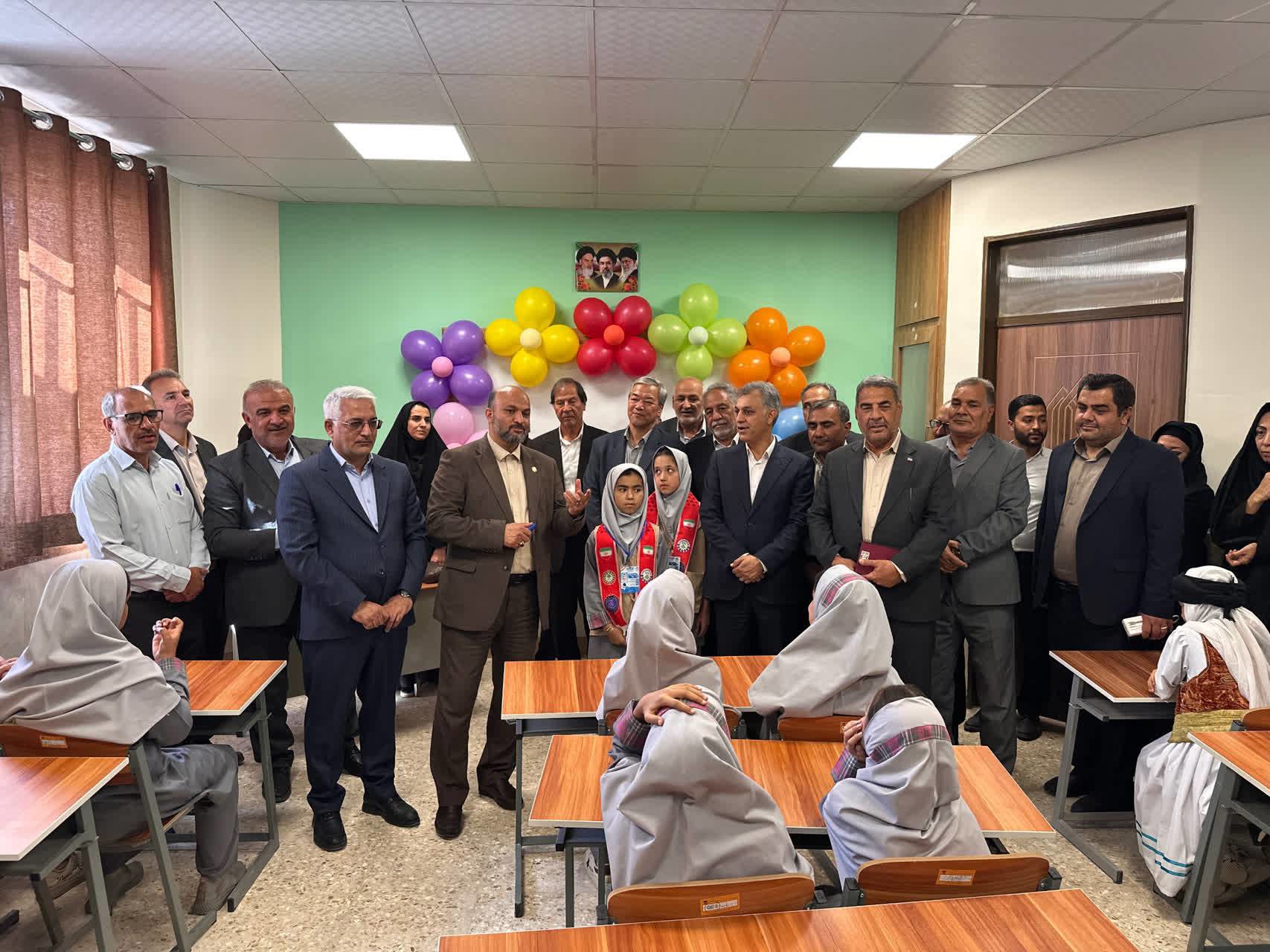 بهره برداری از مدرسه پروین اعتصامی در خواف خراسان رضوی