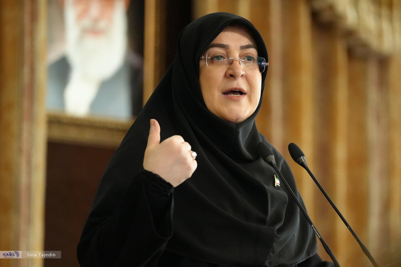 سخنگوی دولت: درخواست ۱۰۰ درصدی اپراتورها برای افزایش تعرفه‌ها به ۴۰ درصد کاهش یافت