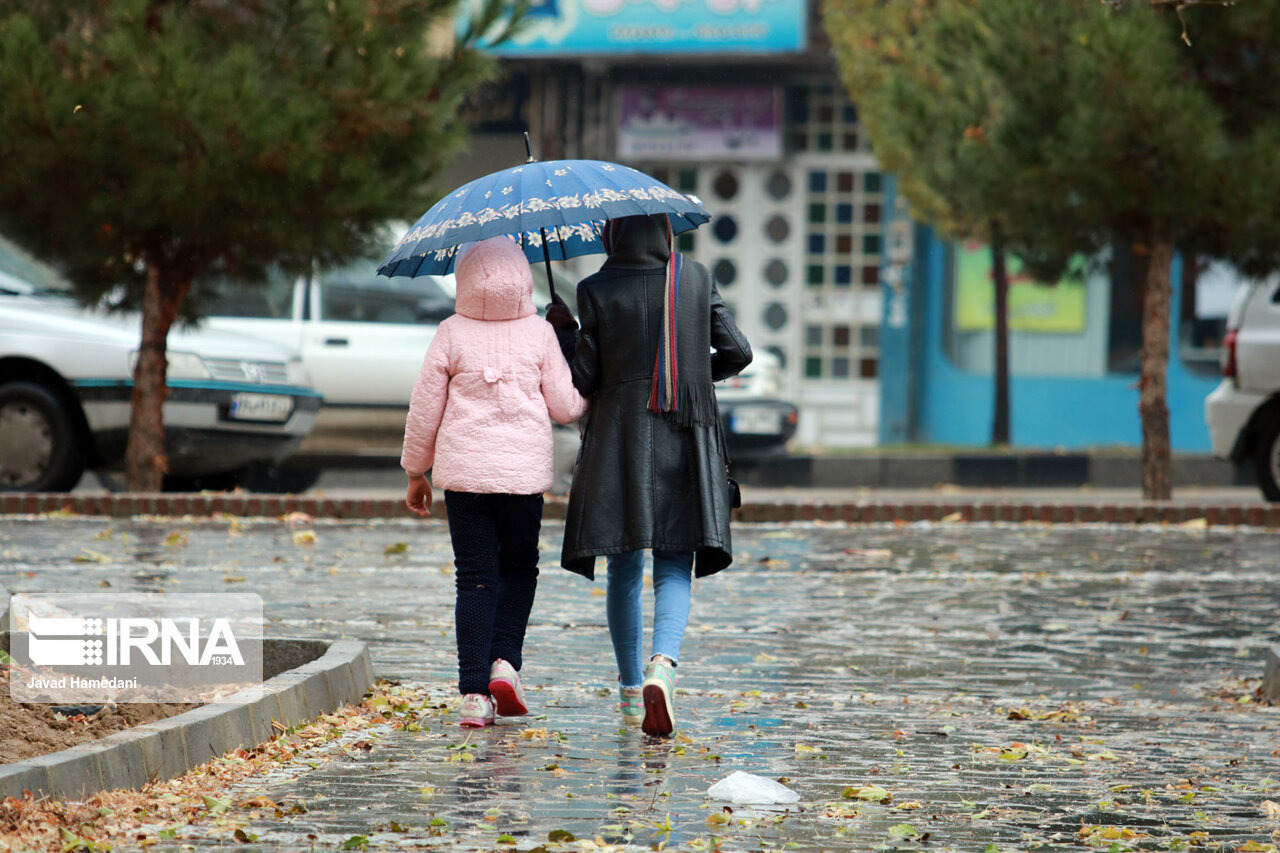 هشدار هواشناسی همدان: بارش باران و وزش باد شدید در راه است